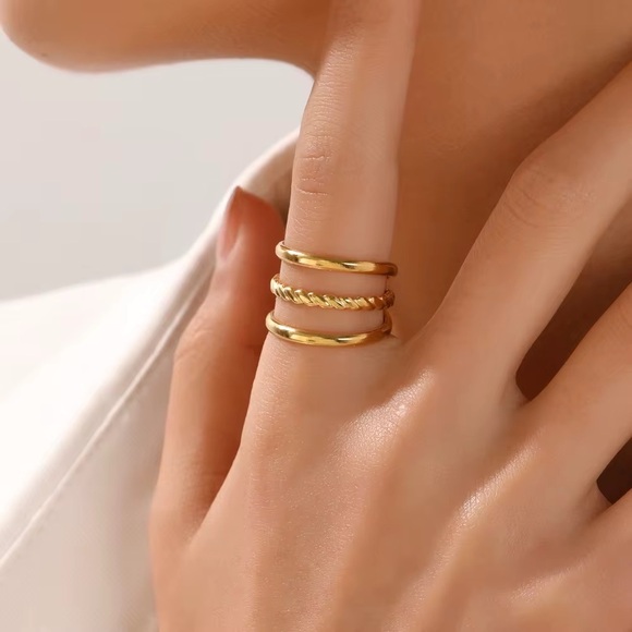 18K Gold Plated Adjustable Ring - Gold Jewelry - Picture 1 of 5
